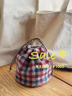 sale ＊ハーフリネンの丸底巾着＊赤青チェック＊ハンドメイド