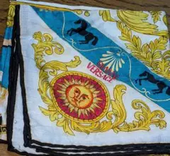 ヴェルサーチ　大判ハンカチ 新品】VERSACE 大判ハンカチ/ ライオンセール