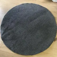 IKEA ADUM 円形ラグ　カーペット　130cm