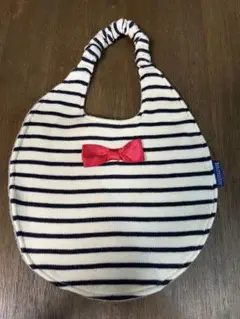 Item thumbnail for item ac737aeb-aa83-492c-bee4-4f8fa116d36b