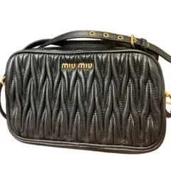 【超美品】ミュウミュウ MIU MIU ショルダーバッグ マテラッセ