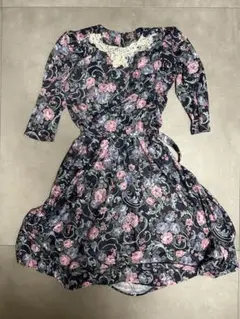 Item thumbnail for item 7c52e1c0-5f4a-4db3-80f7-67a79f81faef