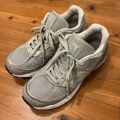 EG × NB M990EGG - GRAY