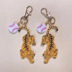 ハンドメイド キーホルダー 虎 トラ 野球 野球ボール