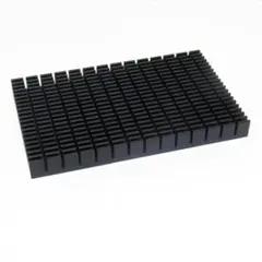 汎用　ヒートシンク サイズ約150×93×14.5ミリ　アルミ製ブラック