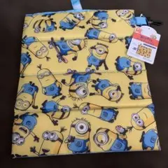 ミニオン シートクッション 27x31.5cm