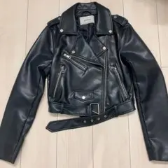 Stradivarius ライダースジャケット 黒 フェイクレザー