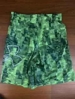 アンダーアーマー ハーフパンツ グリーン系