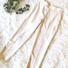 【美品】INED アイボリー レディーステーパードスラックス　9号サイズ