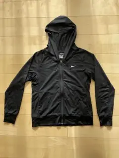 NIKEのジャージ(上)