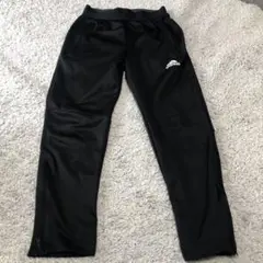 adidas 黒 長ズボン ポケット付き