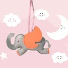 ★空飛ぶぞうさん★バッグチャーム★キーホルダー★お部屋飾り★夢見るゾウ★