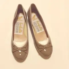 Item thumbnail for item 7b8821f7-3bf4-4757-9a4c-3fa230f3d342