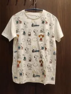 再値下げ　　　新品未使用　ユニクロ　スヌーピー　グラフィックTシャツ　150