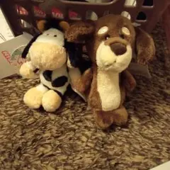 ニキ　ぬいぐるみ　キーホルダー　ダックスフント　牛
