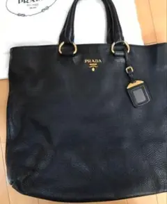 PRADA シボ革 トートバッグ