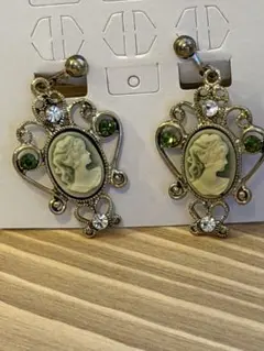 Item thumbnail for item e749ae42-b1e2-4f76-82e3-dd8d567844c4