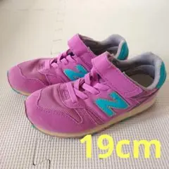 ニューバランス　スニーカー　ピンク　パープル　マジックテープ　19cm