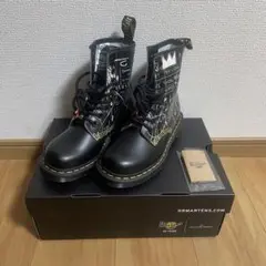 【新品】ドクターマーチン×バスキア Dr.Martens 8ホール 60周年