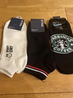 韓国　ETNA & Starbucks メンズソックスセット