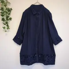 スクロール　五分袖ブラウス　花柄レースシャツ　M　紺　未使用品　UVカット
