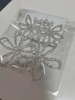 Elizabeth Bower Pavet Pearl ピアス風　シルバー
