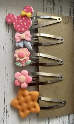 ハンドメイド　ひヘアピン　髪どめ　女児　キッズ