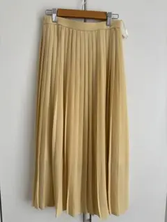 ユニクロ　プリーツスカート