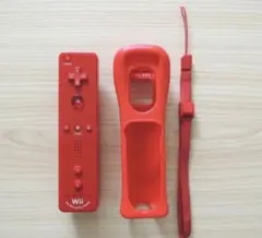 【美品】Wii WiiUリモコンプラス赤＋ジャケット赤＋ストラップ赤