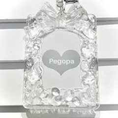 Item thumbnail for item 876bdfeb-0f48-4093-ba27-353d6fd75495