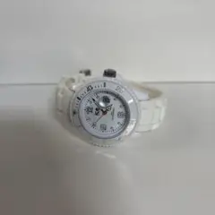 【ジャンク】アイスウォッチ　ice watch ホワイト　ラバーベルト