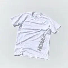 ホカオネオネ HOKA ONE ONE ランブリングTシャツ HOKA ONE ONE®（ホカ オネオネ™） GRAPHIC SS TEE - メルカリ