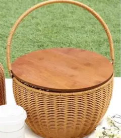 スリーコインズ　丸型PPラタンバスケット　未使用品