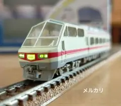 Item thumbnail for item 17213e1e-ed12-47be-807c-e8dcbb6c6c66