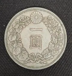 美品　本物保証　新1円銀貨（小型）　明治45年　一圓銀貨　明治四十五年 Yahoo!オークション -「一円銀貨 明治45年」の落札相場・落札価格