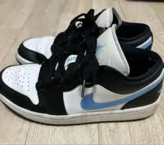 Nike Air Jordan 1 Low ブラック/ブルー
