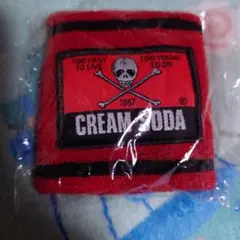 クリームソーダ　リストバンド　赤
