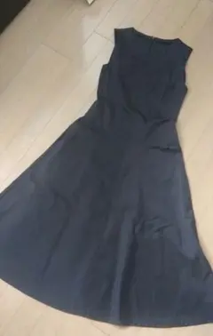 【値下げ】DKNY＊ノースリーブロングワンピース＊ネイビー
