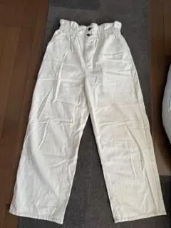 ホワイトハイウエストパンツ