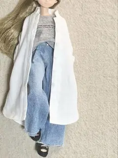 (93) 試作品　ハンドメイド　22cmドール 服　シャツワンピ　　リカちゃん