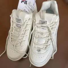 【未使用】FILA オフホワイト スニーカー　23.5