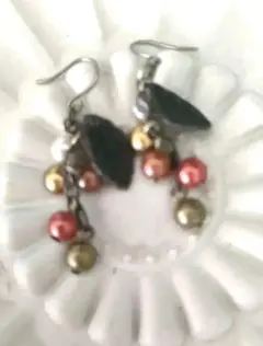 Item thumbnail for item 9f00f8ee-175a-47f2-89ef-394989e71cca