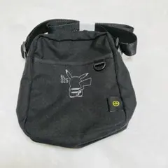 ポケモン　ショルダーバッグ　ピカチュウ