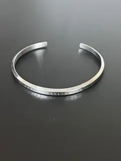 Daniel Wellington バングル シルバー　ダニエルウェリントン