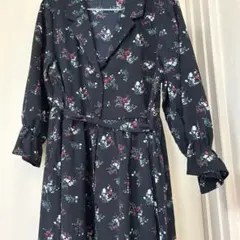 Lovetoxic ネイビー花柄七分袖ワンピース