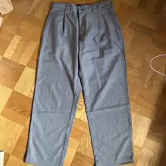 グレー　リラックス　スラックス　L