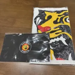 Hanshin Tigers ゴールドメンバータオル　スライダーポーチ２点セット