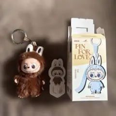 ラブブ　THE MONSTER PIN FOR LOVE イニシャルL
