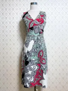 ETRO エトロ アカ×シロ ペイズリー柄ワンピース