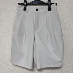 試着のみ　未使用品　GU タック入りキュロット　Sサイズ